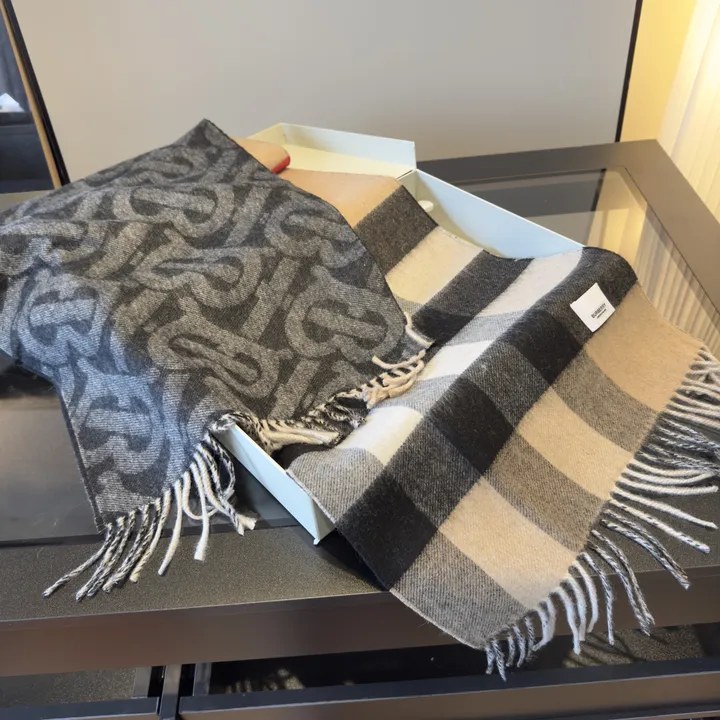 スーパーコピー バーバリー ス マフラー