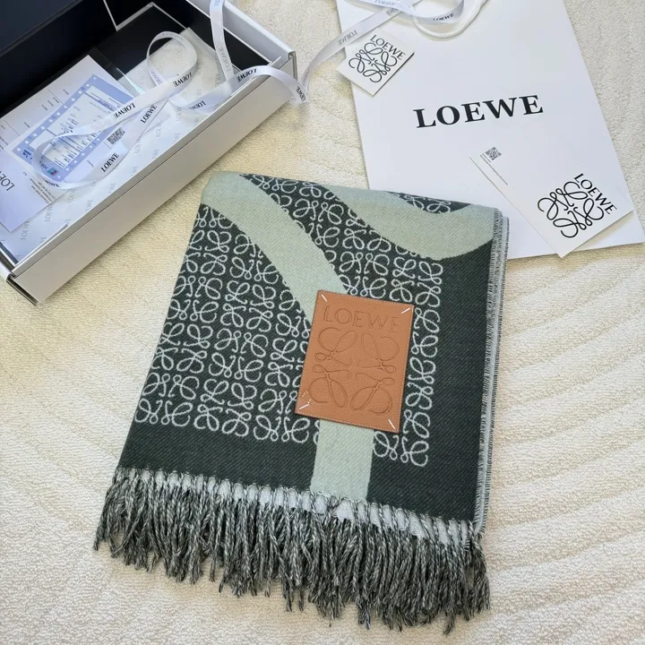 スーパーコピー ロエベ マフラー