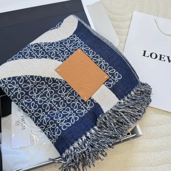 スーパーコピー ロエベ マフラー