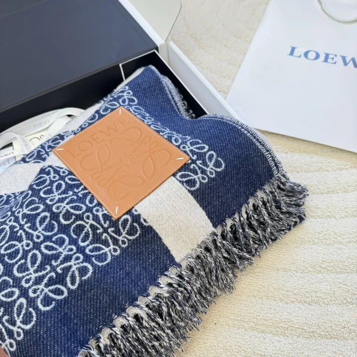 スーパーコピー ロエベ マフラー