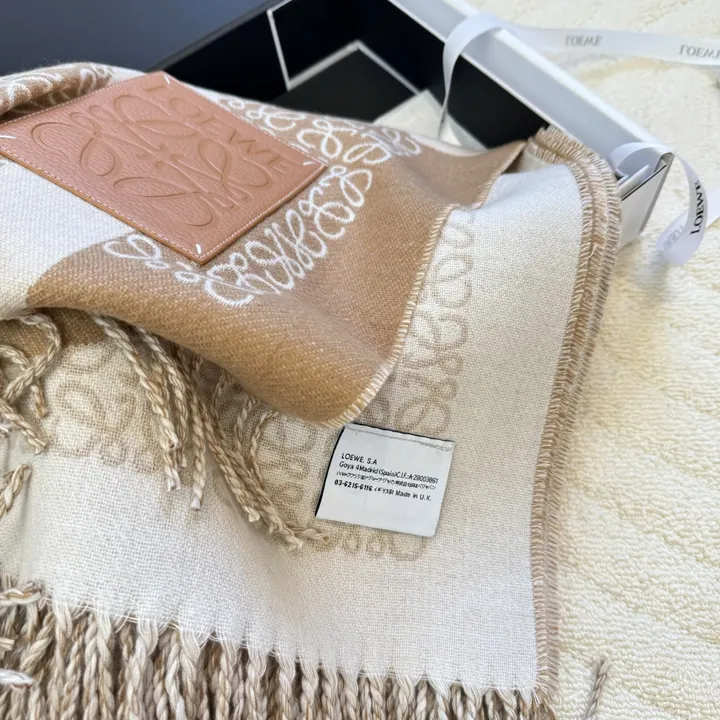 スーパーコピー ロエベ マフラー