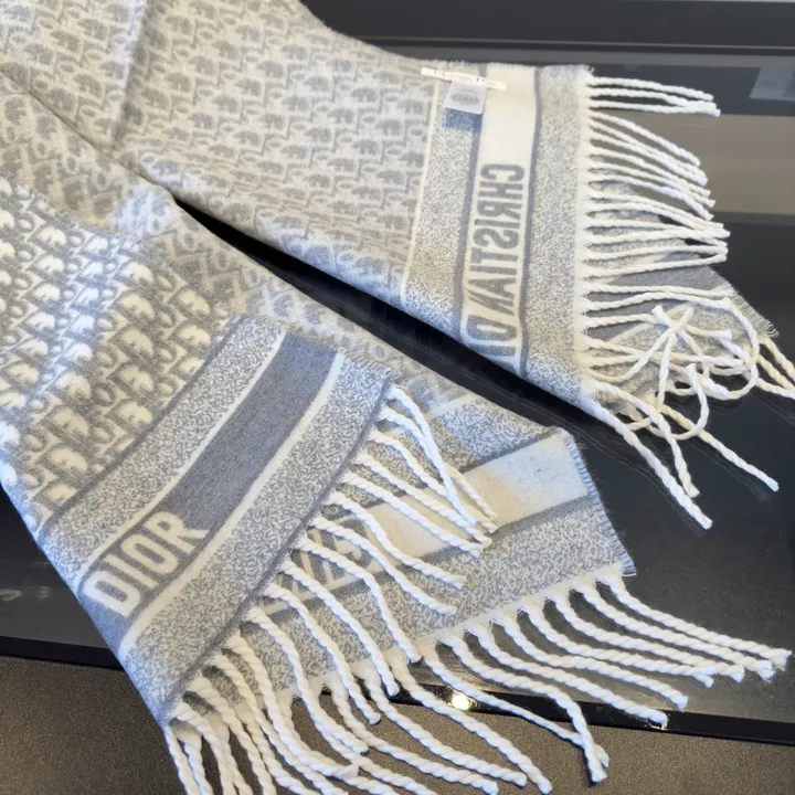 スーパーコピー ディオール マフラー