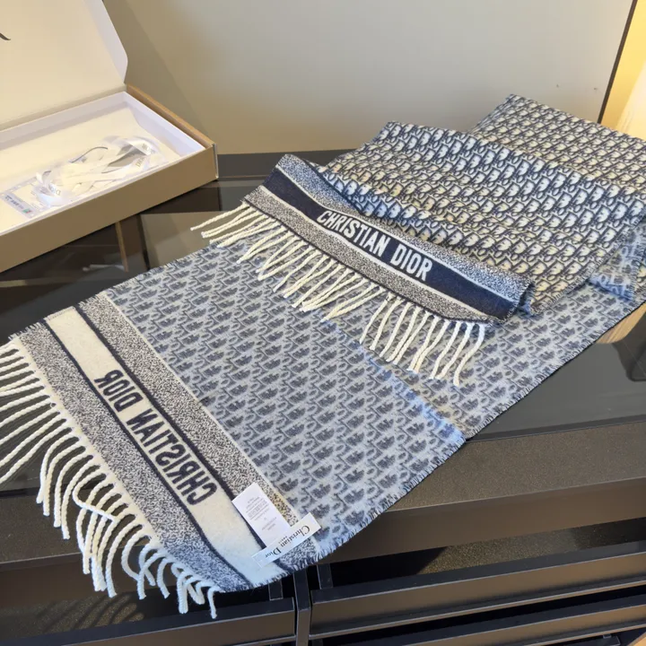 スーパーコピー ディオール マフラー