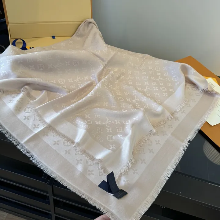 スーパーコピー ルイヴィトン マフラー