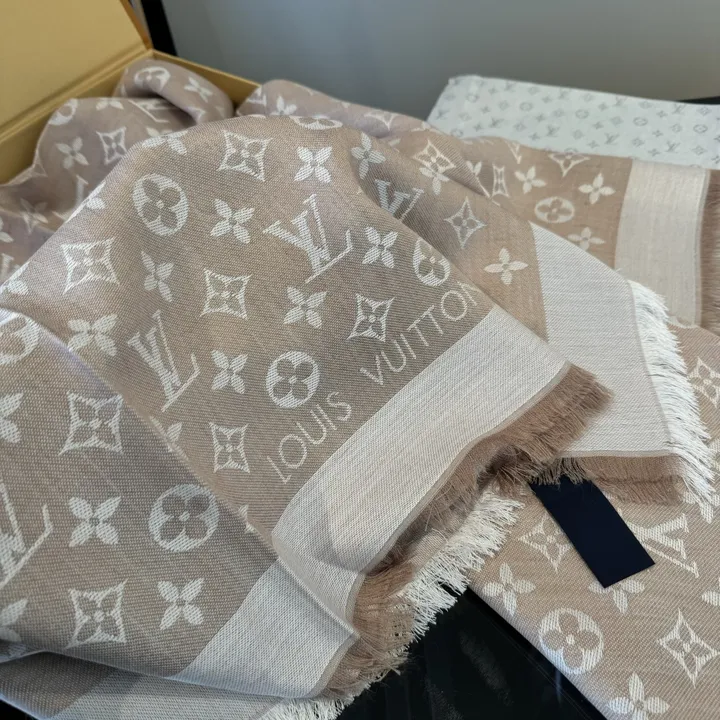 スーパーコピー ルイヴィトン マフラー