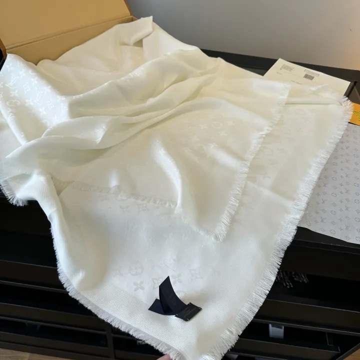 スーパーコピー ルイヴィトン マフラー