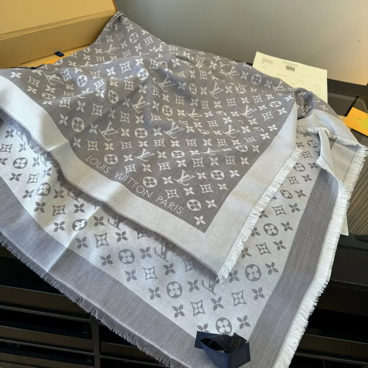 スーパーコピー ルイヴィトン マフラー