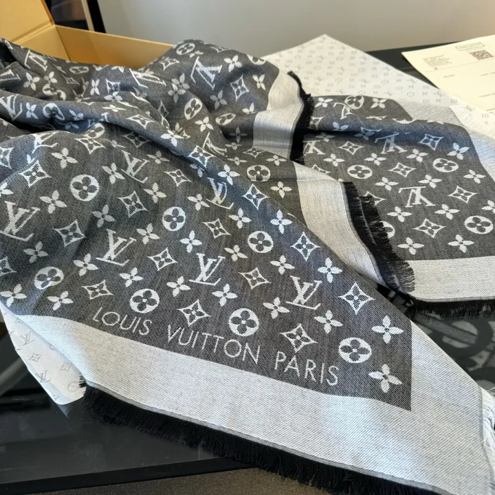 スーパーコピー ルイヴィトン マフラー