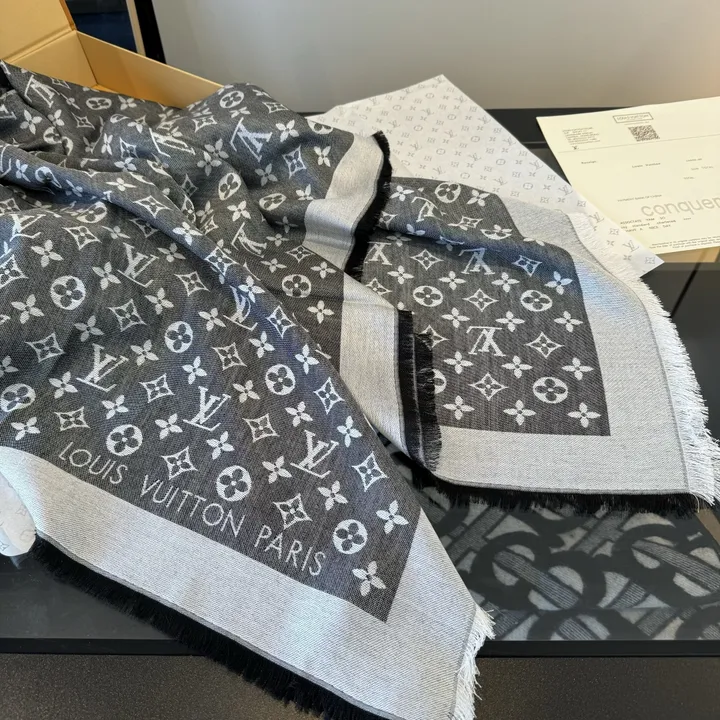 スーパーコピー ルイヴィトン マフラー