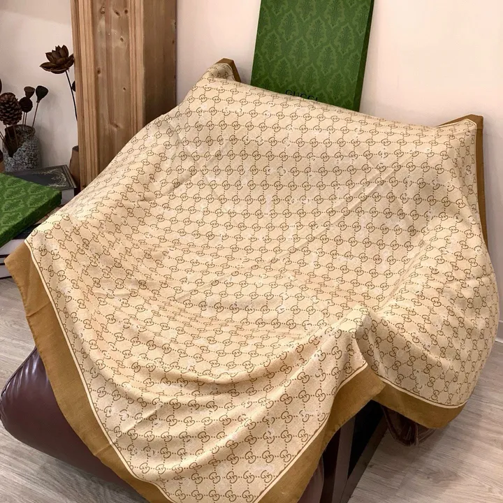 スーパーコピー グッチ マフラー