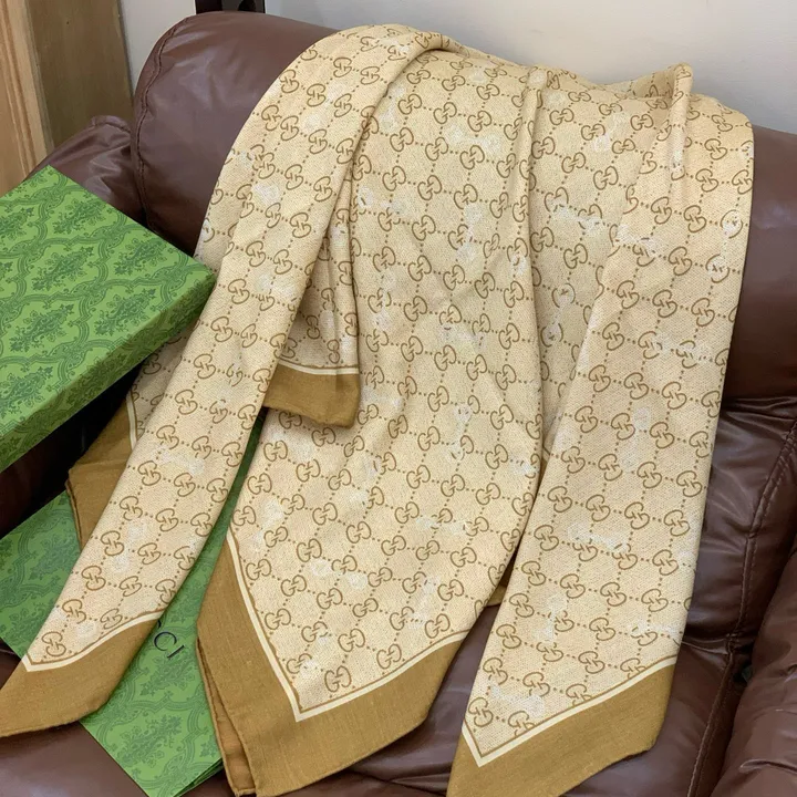 スーパーコピー グッチ マフラー