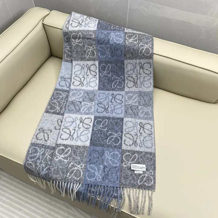 スーパーコピー ロエベ マフラー