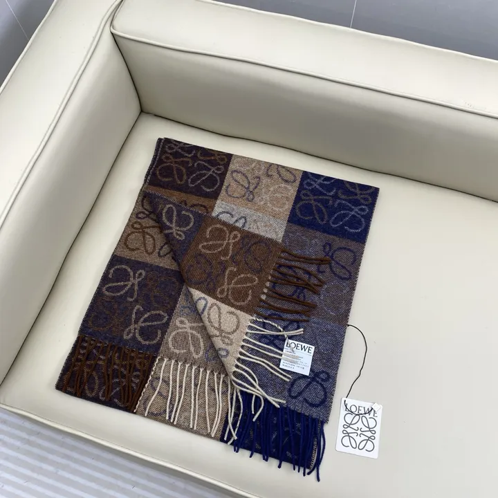 スーパーコピー ロエベ マフラー