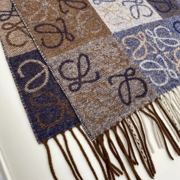 スーパーコピー ロエベ マフラー