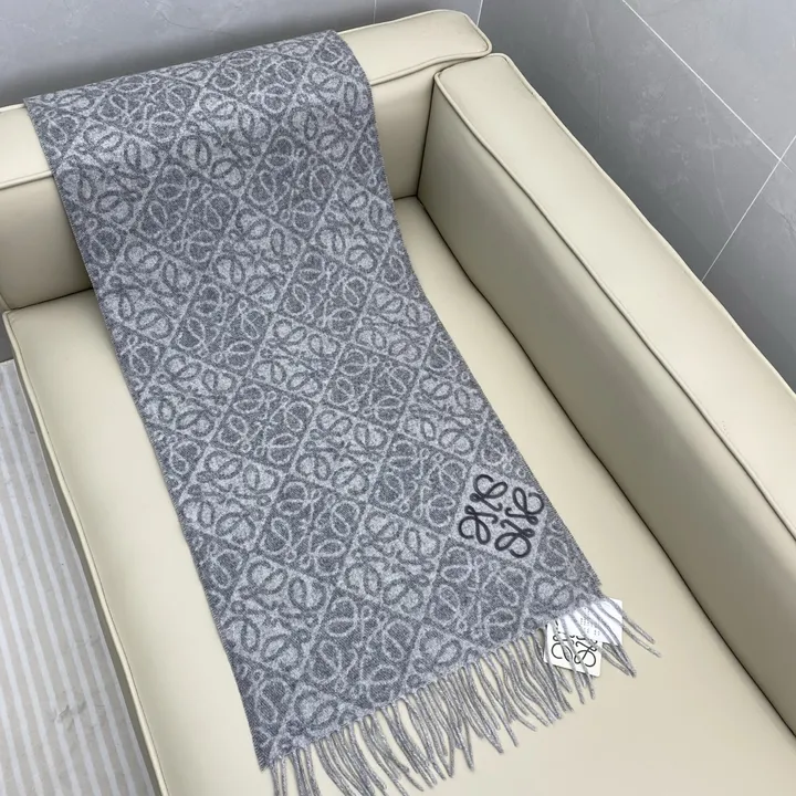 スーパーコピー ロエベ マフラー