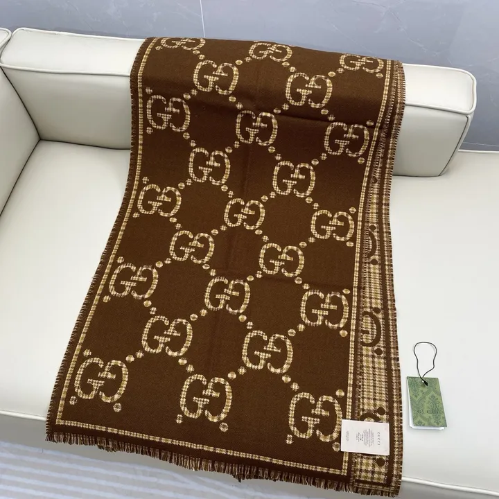 スーパーコピー グッチ マフラー