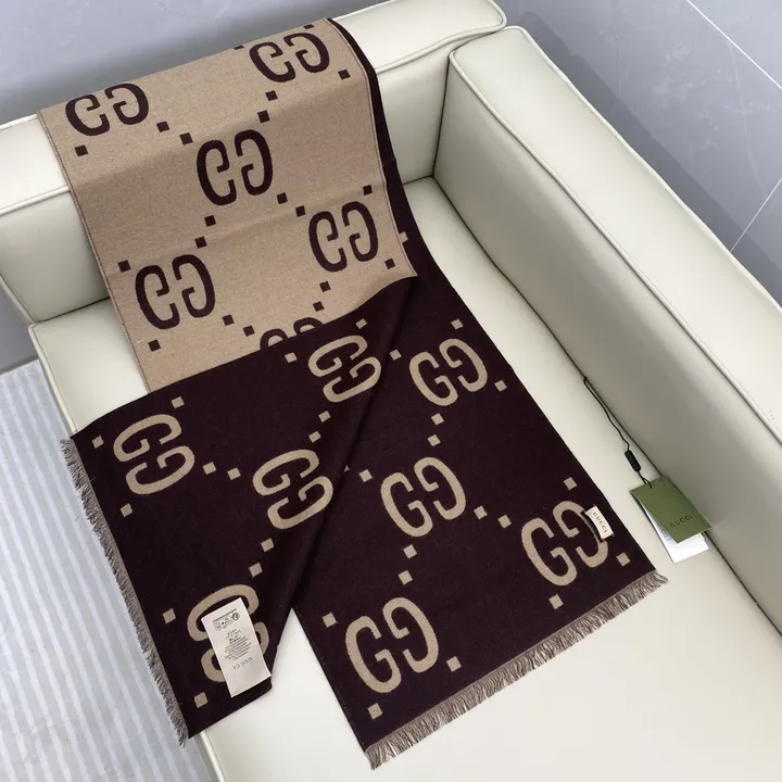 スーパーコピー グッチ マフラー