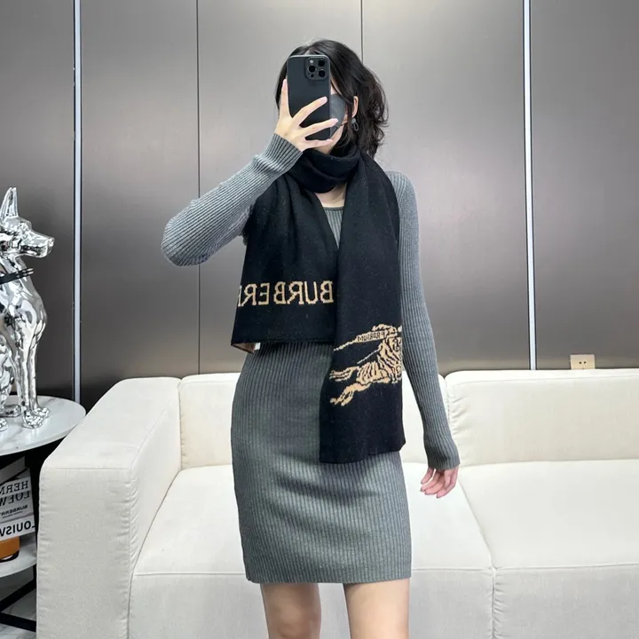 スーパーコピー バーバリー ス マフラー