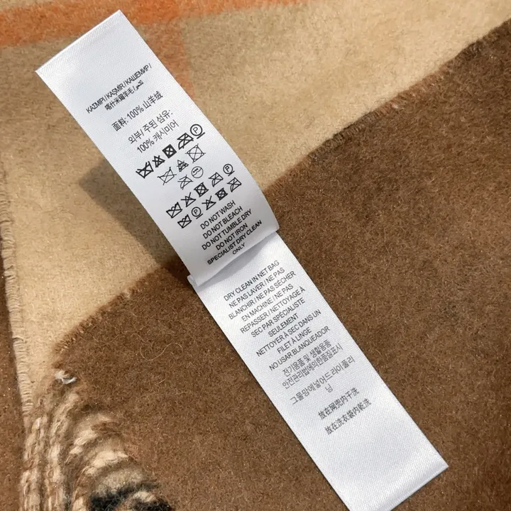 スーパーコピー バーバリー ス マフラー