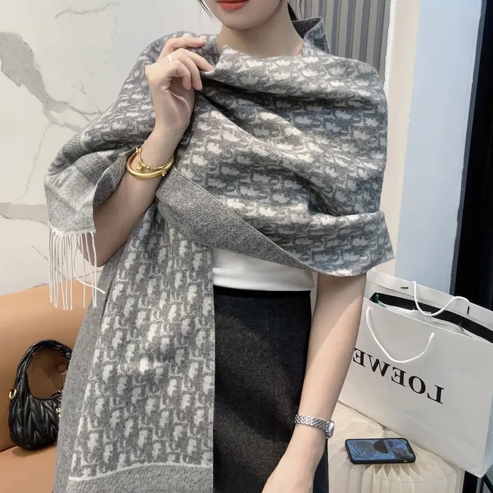 スーパーコピー グッチ マフラー