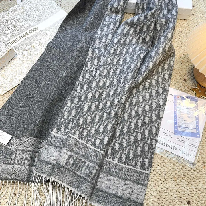 スーパーコピー グッチ マフラー