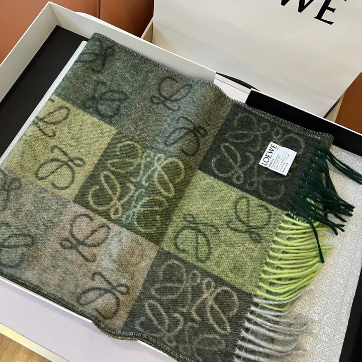 スーパーコピー ロエベ マフラー