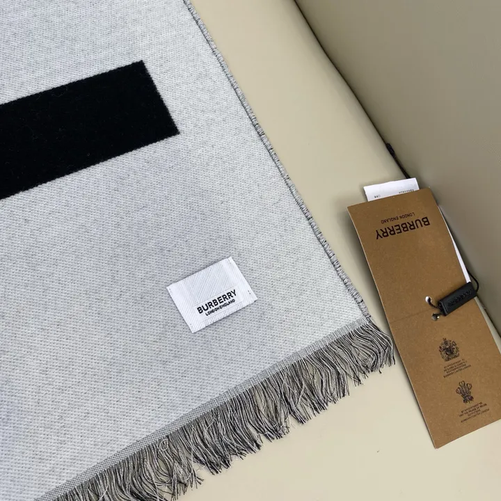 スーパーコピー バーバリー ス マフラー