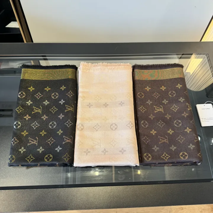 スーパーコピー ルイヴィトン マフラー