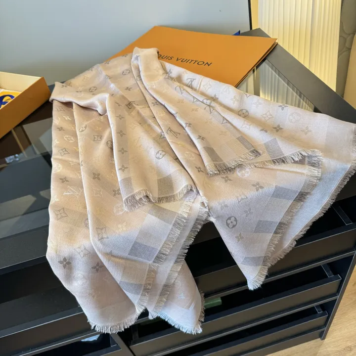 スーパーコピー ルイヴィトン マフラー