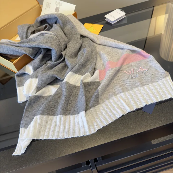 スーパーコピー ルイヴィトン マフラー