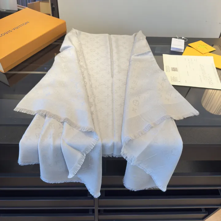 スーパーコピー ルイヴィトン マフラー