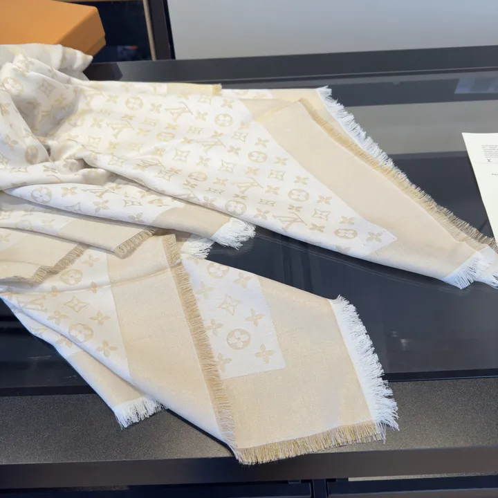 スーパーコピー ルイヴィトン マフラー