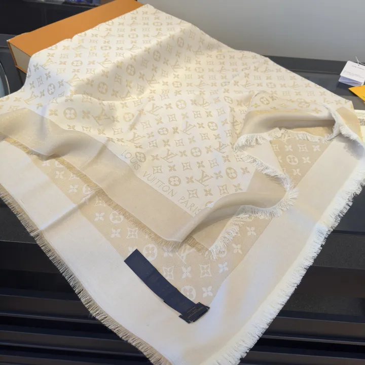 スーパーコピー ルイヴィトン マフラー