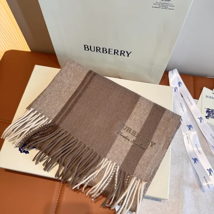 スーパーコピー バーバリー ス マフラー