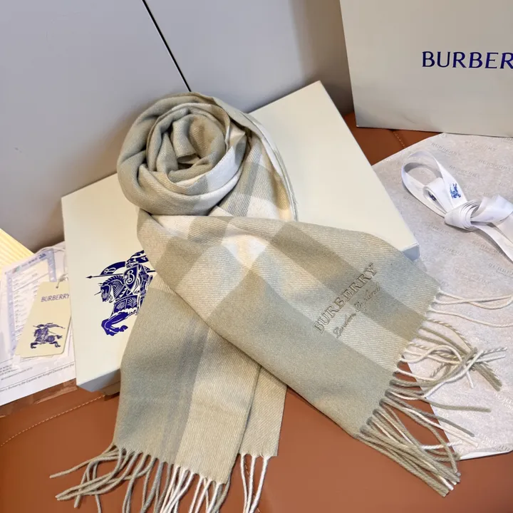 スーパーコピー バーバリー ス マフラー