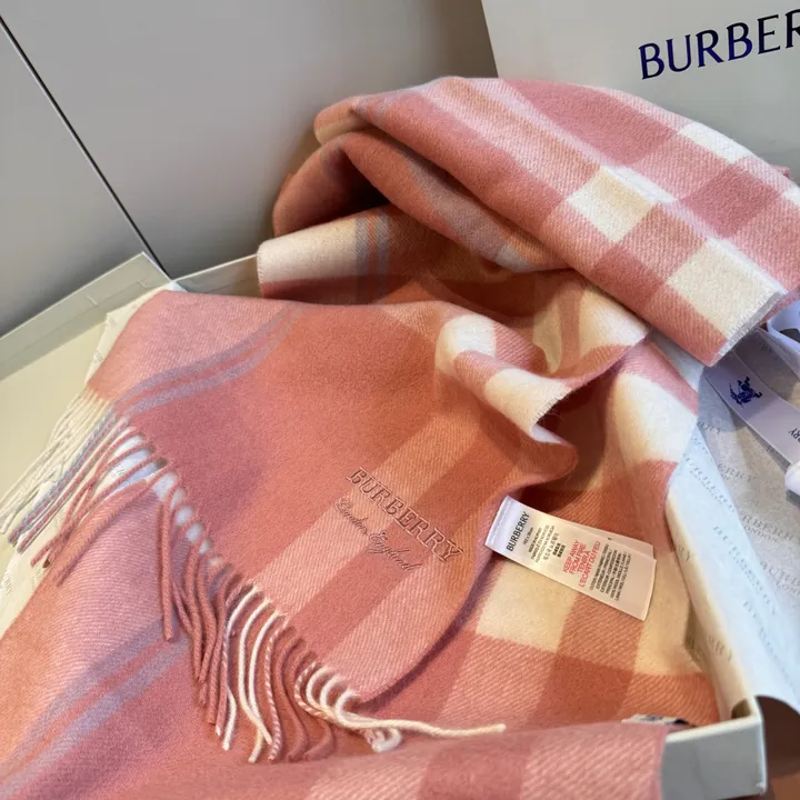 スーパーコピー バーバリー ス マフラー