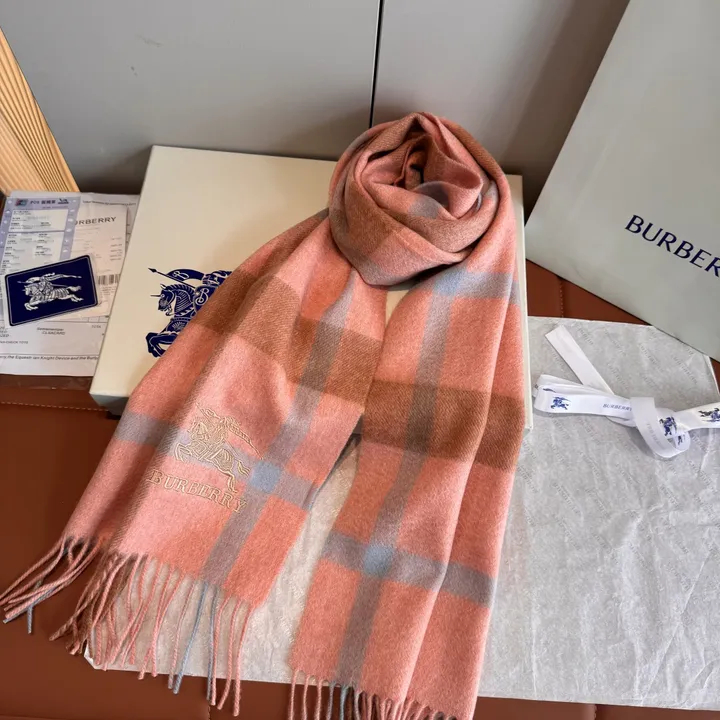 スーパーコピー バーバリー ス マフラー