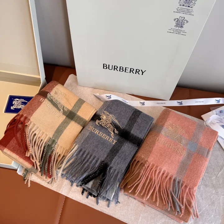 スーパーコピー バーバリー ス マフラー