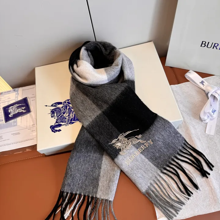 スーパーコピー バーバリー ス マフラー