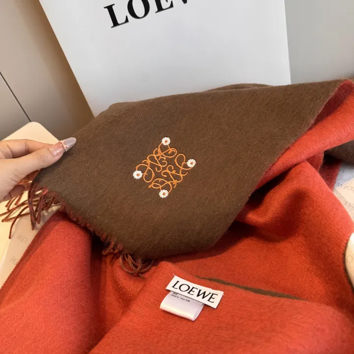 スーパーコピー ロエベ マフラー