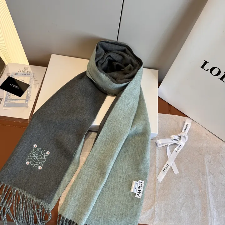 スーパーコピー ロエベ マフラー