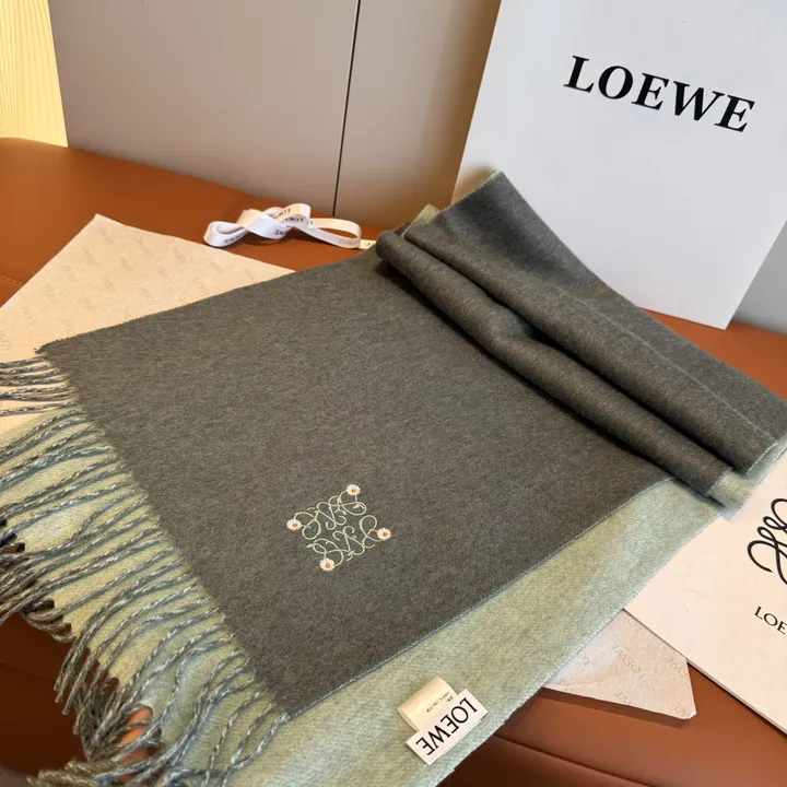 スーパーコピー ロエベ マフラー