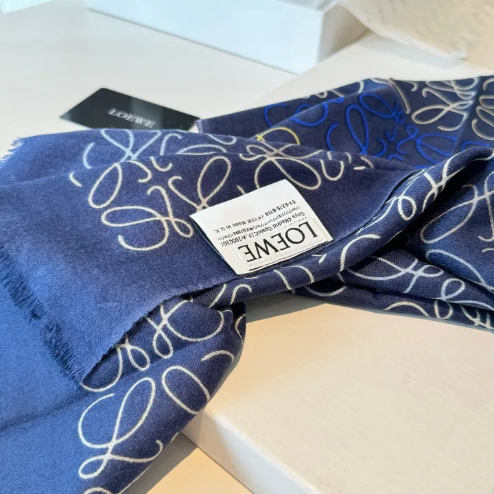 スーパーコピー ロエベ マフラー