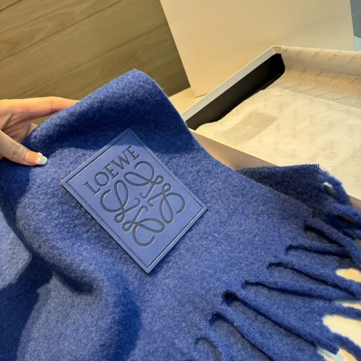 スーパーコピー ロエベ マフラー