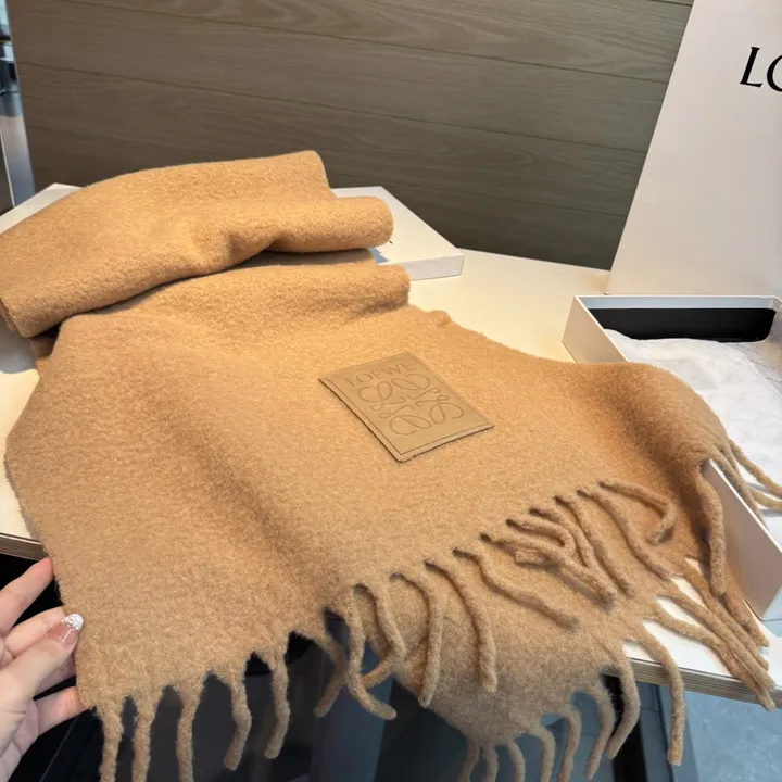 スーパーコピー ロエベ マフラー