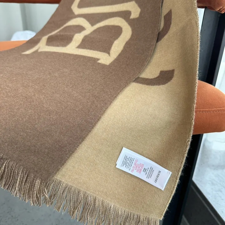 スーパーコピー バーバリー ス マフラー