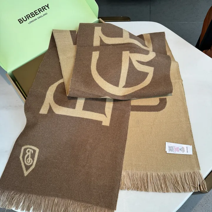 スーパーコピー バーバリー ス マフラー