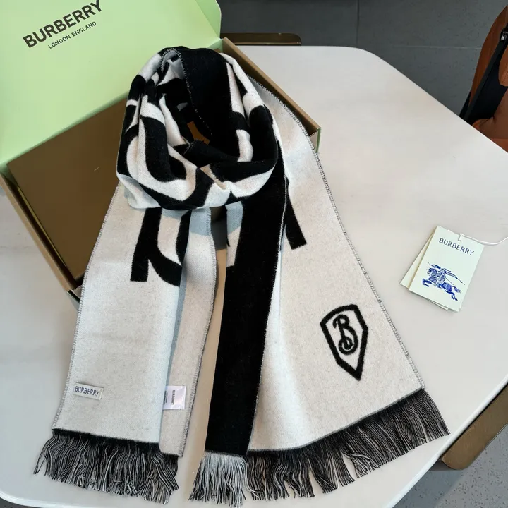 スーパーコピー バーバリー ス マフラー