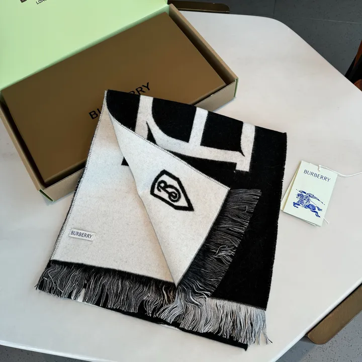 スーパーコピー バーバリー ス マフラー