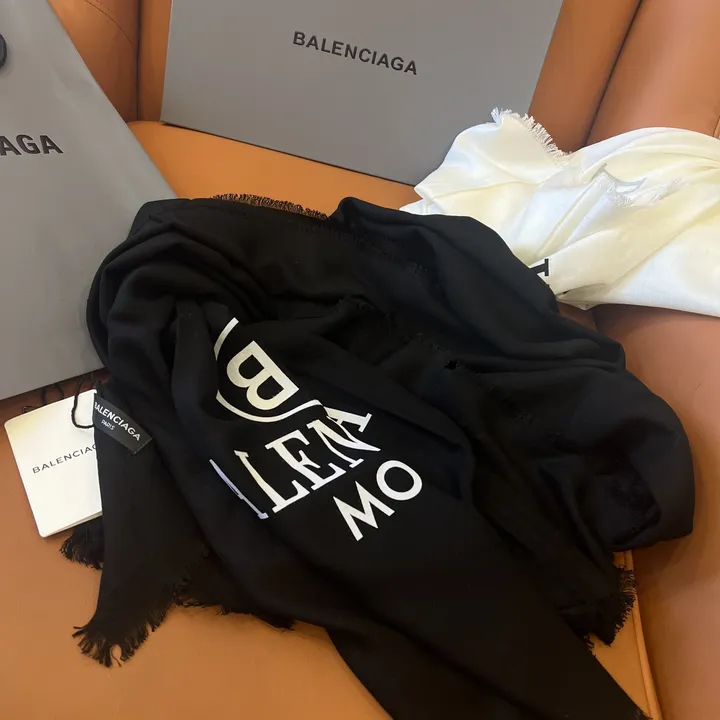 スーパーコピー セリーヌ マフラー